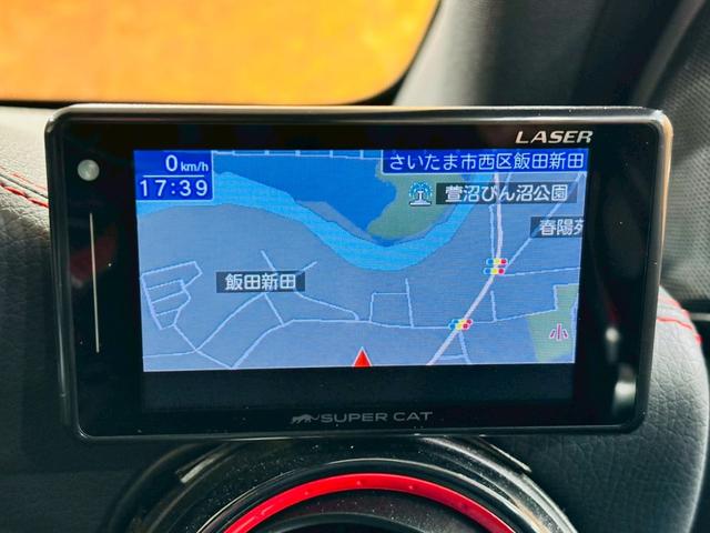 Ａクラス Ａ４５　４マチック　パナメリカーナグリル　ルーフスポイラ　ルーフラッピング　ＬＥＤライト　純正ＡＷ　純正ナビ　フルセグＴＶ　ＢＴ接続　バックカメラ　革シート　パワーシート　シートヒーター　ＢＳＭ　ＳＵＰＥＲＣＡＴ　ＥＴＣ（35枚目）