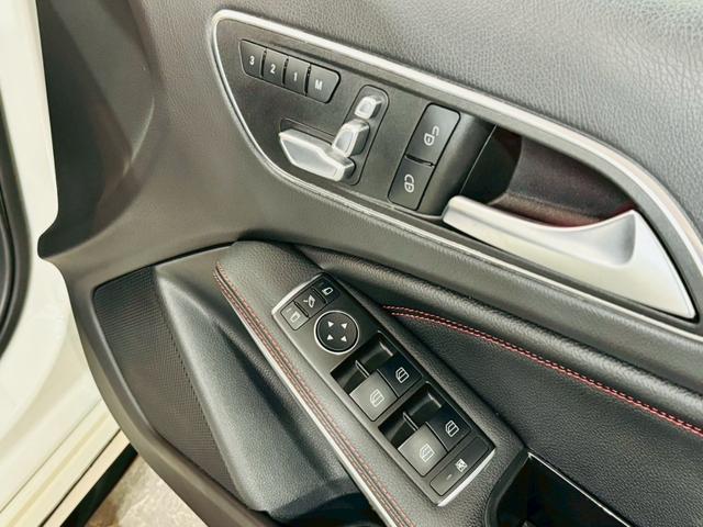 Ａクラス Ａ４５　４マチック　パナメリカーナグリル　ルーフスポイラ　ルーフラッピング　ＬＥＤライト　純正ＡＷ　純正ナビ　フルセグＴＶ　ＢＴ接続　バックカメラ　革シート　パワーシート　シートヒーター　ＢＳＭ　ＳＵＰＥＲＣＡＴ　ＥＴＣ（38枚目）