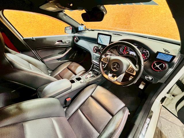 Ａクラス Ａ４５　４マチック　パナメリカーナグリル　ルーフスポイラ　ルーフラッピング　ＬＥＤライト　純正ＡＷ　純正ナビ　フルセグＴＶ　ＢＴ接続　バックカメラ　革シート　パワーシート　シートヒーター　ＢＳＭ　ＳＵＰＥＲＣＡＴ　ＥＴＣ（58枚目）