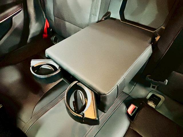 Ａクラス Ａ４５　４マチック　パナメリカーナグリル　ルーフスポイラ　ルーフラッピング　ＬＥＤライト　純正ＡＷ　純正ナビ　フルセグＴＶ　ＢＴ接続　バックカメラ　革シート　パワーシート　シートヒーター　ＢＳＭ　ＳＵＰＥＲＣＡＴ　ＥＴＣ（69枚目）