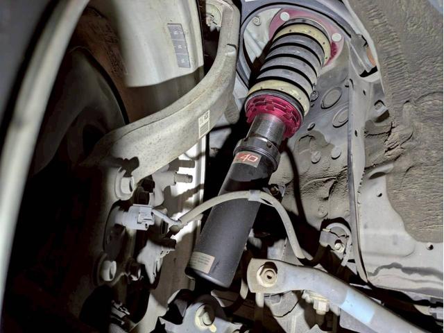 クラウン アスリートＧ　ユーザー様仕入　タナベ車高調　Ｔｏｍｓフルエアロ・マフラー・ステア　社外１９インチＡＷ　ヴァレンティＬＥＤテール　トランク・ルーフスポイラー　純正ナビ　Ｂカメラ　黒革シート　電動シート　シートヒーター（25枚目）