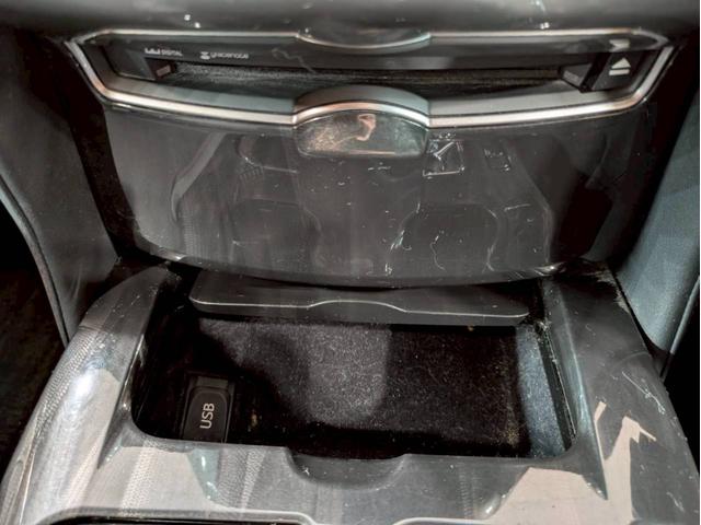 クラウン アスリートＧ　ユーザー様仕入　タナベ車高調　Ｔｏｍｓフルエアロ・マフラー・ステア　社外１９インチＡＷ　ヴァレンティＬＥＤテール　トランク・ルーフスポイラー　純正ナビ　Ｂカメラ　黒革シート　電動シート　シートヒーター（40枚目）