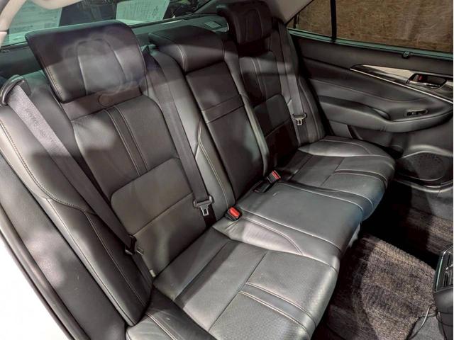 クラウン アスリートＧ　ユーザー様仕入　タナベ車高調　Ｔｏｍｓフルエアロ・マフラー・ステア　社外１９インチＡＷ　ヴァレンティＬＥＤテール　トランク・ルーフスポイラー　純正ナビ　Ｂカメラ　黒革シート　電動シート　シートヒーター（57枚目）