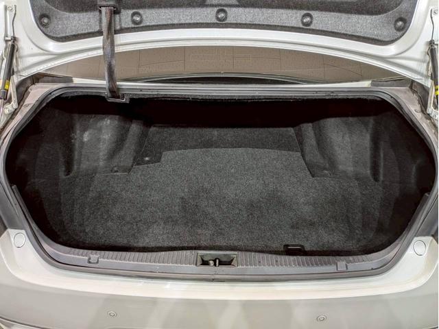 クラウン アスリートＧ　ユーザー様仕入　タナベ車高調　Ｔｏｍｓフルエアロ・マフラー・ステア　社外１９インチＡＷ　ヴァレンティＬＥＤテール　トランク・ルーフスポイラー　純正ナビ　Ｂカメラ　黒革シート　電動シート　シートヒーター（65枚目）