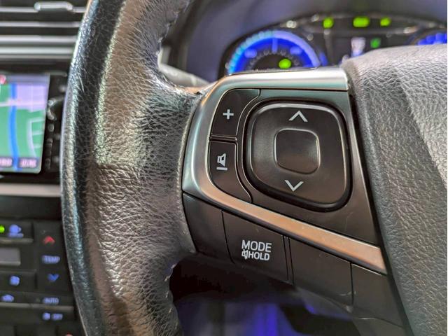 カムリ ハイブリッド　Ｇパッケージ・プレミアムブラック　フロントモデリスタ　ＢＬＩＴＺ車高調　ＷＯＲＫ１８インチＡＷ　ＬＥＤヘッドライト　純正ナビ　フルセグＴＶ　ＢＴ接続　バックモニター　ハーフレザー　パワーシート　プリクラッシュ　レーダークルーズ　ＥＴＣ（30枚目）