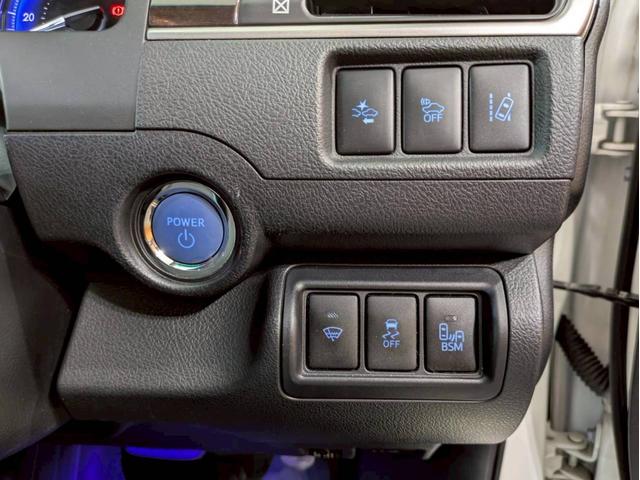 カムリ ハイブリッド　Ｇパッケージ・プレミアムブラック　フロントモデリスタ　ＢＬＩＴＺ車高調　ＷＯＲＫ１８インチＡＷ　ＬＥＤヘッドライト　純正ナビ　フルセグＴＶ　ＢＴ接続　バックモニター　ハーフレザー　パワーシート　プリクラッシュ　レーダークルーズ　ＥＴＣ（35枚目）