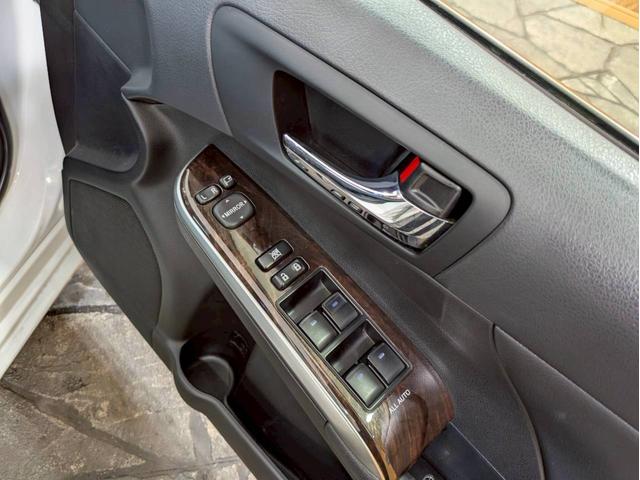 カムリ ハイブリッド　Ｇパッケージ・プレミアムブラック　フロントモデリスタ　ＢＬＩＴＺ車高調　ＷＯＲＫ１８インチＡＷ　ＬＥＤヘッドライト　純正ナビ　フルセグＴＶ　ＢＴ接続　バックモニター　ハーフレザー　パワーシート　プリクラッシュ　レーダークルーズ　ＥＴＣ（37枚目）