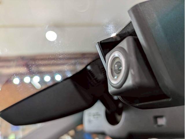 カムリ ハイブリッド　Ｇパッケージ・プレミアムブラック　フロントモデリスタ　ＢＬＩＴＺ車高調　ＷＯＲＫ１８インチＡＷ　ＬＥＤヘッドライト　純正ナビ　フルセグＴＶ　ＢＴ接続　バックモニター　ハーフレザー　パワーシート　プリクラッシュ　レーダークルーズ　ＥＴＣ（40枚目）