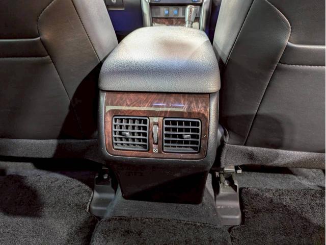 カムリ ハイブリッド　Ｇパッケージ・プレミアムブラック　フロントモデリスタ　ＢＬＩＴＺ車高調　ＷＯＲＫ１８インチＡＷ　ＬＥＤヘッドライト　純正ナビ　フルセグＴＶ　ＢＴ接続　バックモニター　ハーフレザー　パワーシート　プリクラッシュ　レーダークルーズ　ＥＴＣ（65枚目）