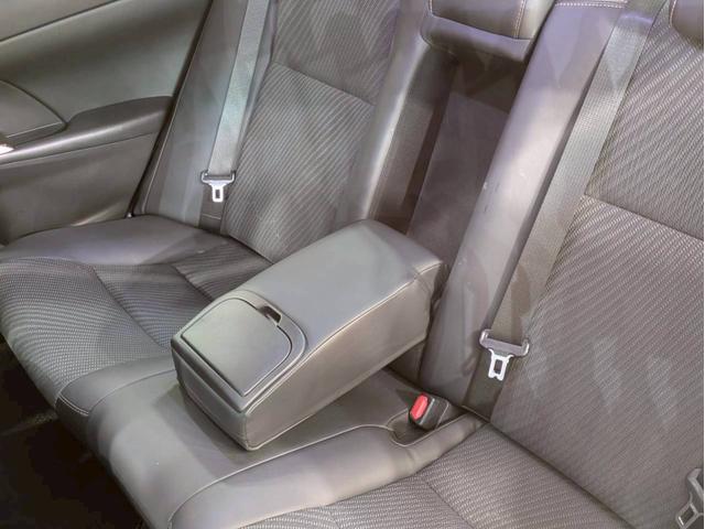 カムリ ハイブリッド　Ｇパッケージ・プレミアムブラック　フロントモデリスタ　ＢＬＩＴＺ車高調　ＷＯＲＫ１８インチＡＷ　ＬＥＤヘッドライト　純正ナビ　フルセグＴＶ　ＢＴ接続　バックモニター　ハーフレザー　パワーシート　プリクラッシュ　レーダークルーズ　ＥＴＣ（69枚目）