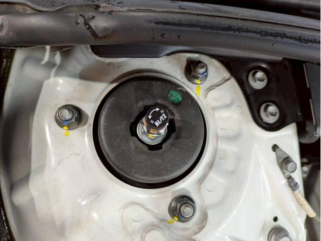 カムリ ハイブリッド　Ｇパッケージ・プレミアムブラック　フロントモデリスタ　ＢＬＩＴＺ車高調　ＷＯＲＫ１８インチＡＷ　ＬＥＤヘッドライト　純正ナビ　フルセグＴＶ　ＢＴ接続　バックモニター　ハーフレザー　パワーシート　プリクラッシュ　レーダークルーズ　ＥＴＣ（72枚目）