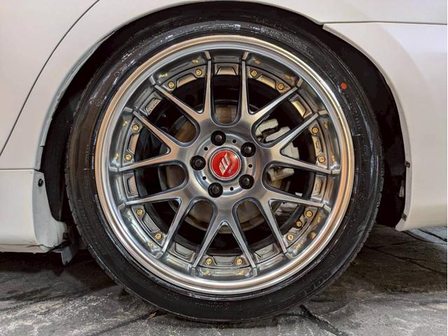 カムリ ハイブリッド　Ｇパッケージ・プレミアムブラック　フロントモデリスタ　ＢＬＩＴＺ車高調　ＷＯＲＫ１８インチＡＷ　ＬＥＤヘッドライト　純正ナビ　フルセグＴＶ　ＢＴ接続　バックモニター　ハーフレザー　パワーシート　プリクラッシュ　レーダークルーズ　ＥＴＣ（73枚目）