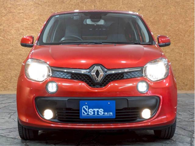 トゥインゴ インテンス オーディオ Bluetooth USB接続端子 純正15インチアルミ フォグランプ ステアスイッチ オートクルーズ コーナーセンサー ドラレコ ECOモード オートエアコン リモコンキー ETC車載器(9枚目)