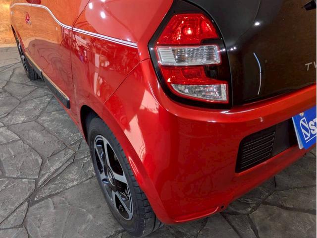 トゥインゴ インテンス オーディオ Bluetooth USB接続端子 純正15インチアルミ フォグランプ ステアスイッチ オートクルーズ コーナーセンサー ドラレコ ECOモード オートエアコン リモコンキー ETC車載器(17枚目)