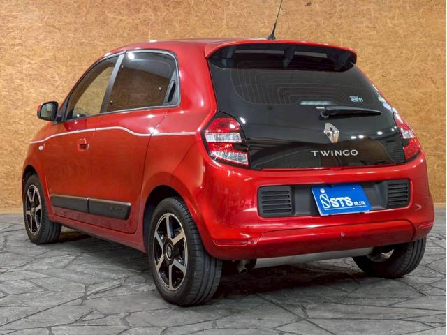 トゥインゴ インテンス オーディオ Bluetooth USB接続端子 純正15インチアルミ フォグランプ ステアスイッチ オートクルーズ コーナーセンサー ドラレコ ECOモード オートエアコン リモコンキー ETC車載器(19枚目)