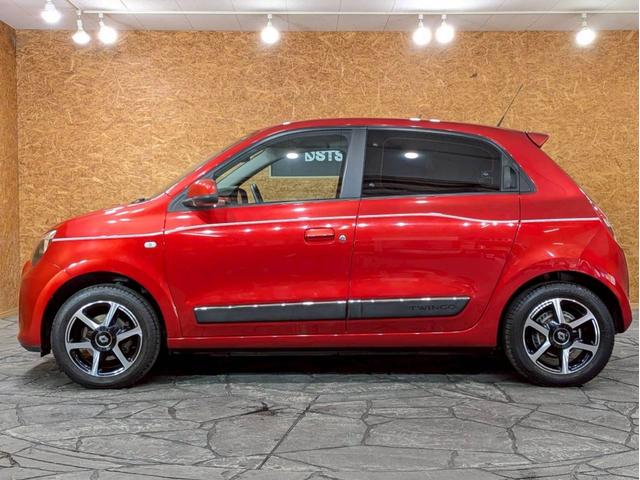 トゥインゴ インテンス オーディオ Bluetooth USB接続端子 純正15インチアルミ フォグランプ ステアスイッチ オートクルーズ コーナーセンサー ドラレコ ECOモード オートエアコン リモコンキー ETC車載器(20枚目)