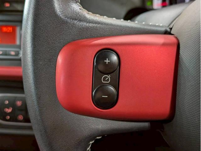 トゥインゴ インテンス オーディオ Bluetooth USB接続端子 純正15インチアルミ フォグランプ ステアスイッチ オートクルーズ コーナーセンサー ドラレコ ECOモード オートエアコン リモコンキー ETC車載器(28枚目)