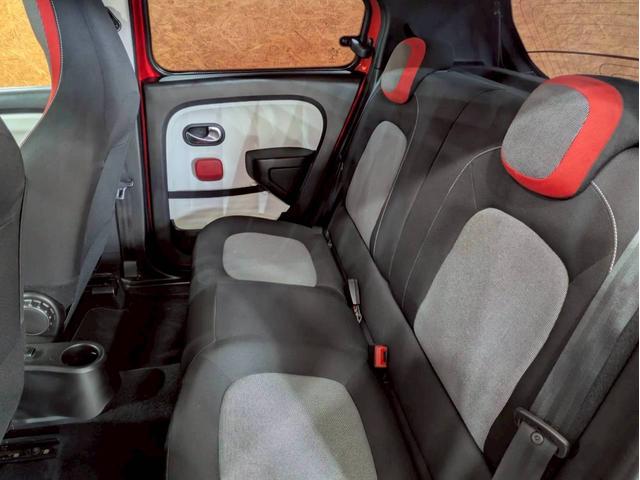 トゥインゴ インテンス オーディオ Bluetooth USB接続端子 純正15インチアルミ フォグランプ ステアスイッチ オートクルーズ コーナーセンサー ドラレコ ECOモード オートエアコン リモコンキー ETC車載器(61枚目)