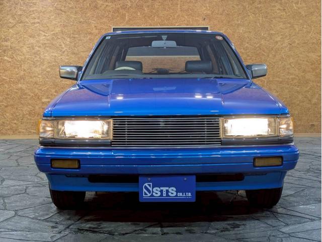 マークIIバン ＧＬ　ユーザー様直接仕入　全塗装キャンディーブルー　社外グリル　ＳＳＲマークＩ１５インチＡＷ　社外テールライト　社外ステアリング　カロッツェリアオーディオ　ＡＬＰＩＮＥツィーター　ＡＣエアコン　ＥＴＣ車載器（9枚目）