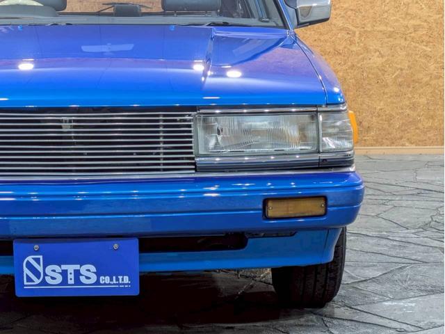 マークIIバン ＧＬ　ユーザー様直接仕入　全塗装キャンディーブルー　社外グリル　ＳＳＲマークＩ１５インチＡＷ　社外テールライト　社外ステアリング　カロッツェリアオーディオ　ＡＬＰＩＮＥツィーター　ＡＣエアコン　ＥＴＣ車載器（11枚目）