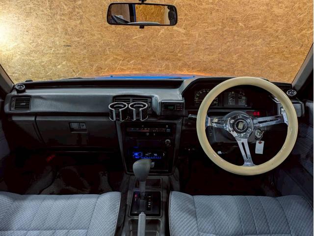 マークIIバン ＧＬ　ユーザー様直接仕入　全塗装キャンディーブルー　社外グリル　ＳＳＲマークＩ１５インチＡＷ　社外テールライト　社外ステアリング　カロッツェリアオーディオ　ＡＬＰＩＮＥツィーター　ＡＣエアコン　ＥＴＣ車載器（24枚目）