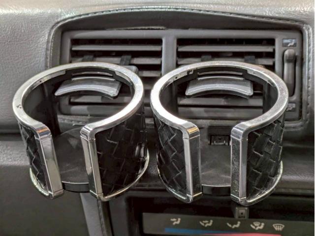 マークIIバン ＧＬ　ユーザー様直接仕入　全塗装キャンディーブルー　社外グリル　ＳＳＲマークＩ１５インチＡＷ　社外テールライト　社外ステアリング　カロッツェリアオーディオ　ＡＬＰＩＮＥツィーター　ＡＣエアコン　ＥＴＣ車載器（38枚目）