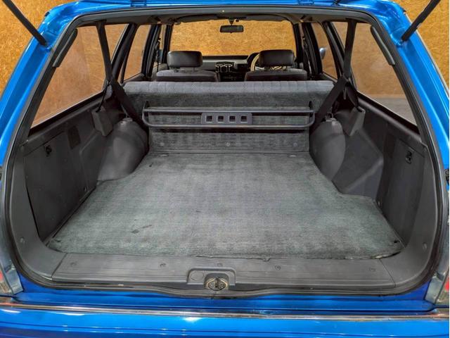 マークIIバン ＧＬ　ユーザー様直接仕入　全塗装キャンディーブルー　社外グリル　ＳＳＲマークＩ１５インチＡＷ　社外テールライト　社外ステアリング　カロッツェリアオーディオ　ＡＬＰＩＮＥツィーター　ＡＣエアコン　ＥＴＣ車載器（63枚目）