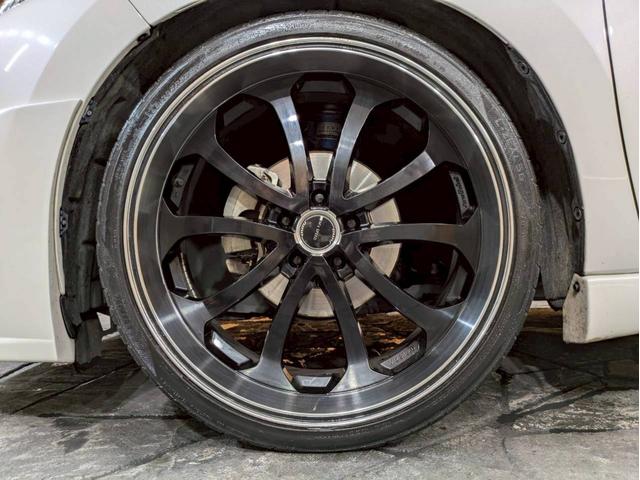 ハリアー エレガンス　ワンオーナー　Ｍ’ｚＳＰＥＥＤコンプリートカー　ＺＥＵＳフルエアロ・４本出マフラー・車高調　ＪＵＮＯ２２インチＡＷ　ムーンルーフ　社外ナビ　フルセグＴＶ　ＢＴ接続　バックモニター　レザー調シートカバー（67枚目）