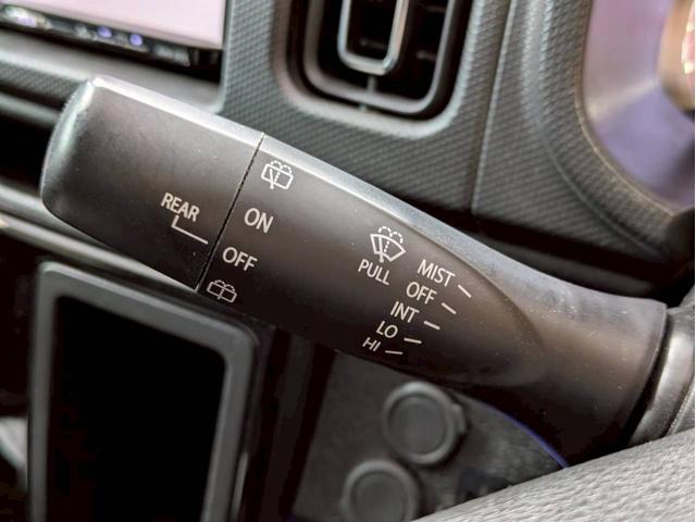 アルトワークス ベースグレード　５速ＭＴ　ＷｅｄｓＳｐｏｒｔ１５インチアルミ　クスコ車高調　柿本改マフラー　ＨＩＤヘッドライト　ブラックエンブレム　社外ナビ　デジタルＴＶ　Ｄ席ローダウンシートレール　レカロセミバケットシート　ＥＴＣ（31枚目）