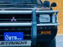 MITSUBISHI STRADA