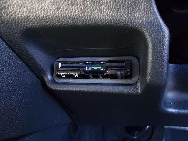 Fパッケージ 認定中古車 メモリーナビ Bカメラ フルセグTV DVD再生 衝突被害軽減ブレーキ サイド&カーテンエアバッグ ETC スマートキー ワンオーナー(11枚目)
