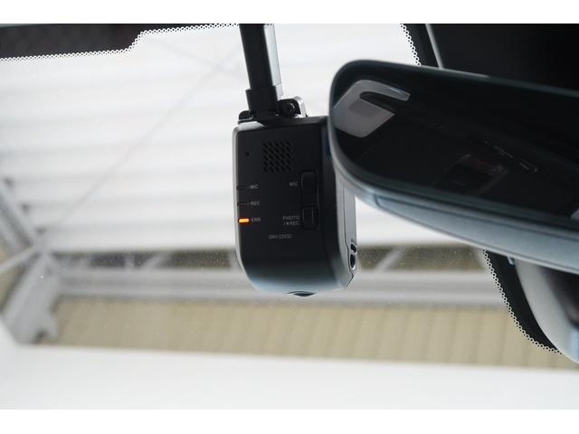 ＺＲ－Ｖ ｅ：ＨＥＶＺ特別仕様車ブラックスタイル　２年保証付　デモカー　運転支援　前後ドラレコ　ナビ　全周囲カメラ　電動リアゲート　ＥＳＣ　Ｄレコ　ＰＷシート　マルチカメラ　オートライト　レザーシート　ＡＢＳ　フルオートエアコン　ＬＥＤヘッドランプ（15枚目）