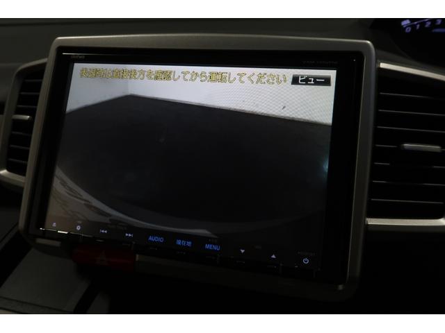 フリードハイブリッド ジャストセレクション 1年保証付 Bカメラ ナビ ETC 両側スライド片側電動ドア セキュリティー 横滑り防止機能 オートクルーズ 地デジ エアバック ウォークスルー DVD再生可能 キーレスエントリー PS 3列 ABS(9枚目)