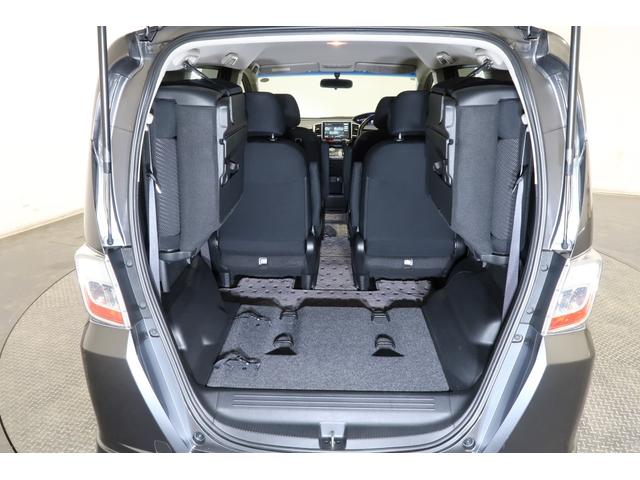 フリードハイブリッド ジャストセレクション 1年保証付 Bカメラ ナビ ETC 両側スライド片側電動ドア セキュリティー 横滑り防止機能 オートクルーズ 地デジ エアバック ウォークスルー DVD再生可能 キーレスエントリー PS 3列 ABS(22枚目)