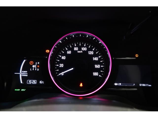 ヴェゼル ハイブリッドＺ・ホンダセンシング　ホンダ認定中古車　１年保証　メモリーナビ　Ｂカメラ　ドラレコ　ＥＴＣ　ワンオーナー　ルーフレール　レーダーサポート　Ｗエアコン　１オーナ－　ＤＶＤ再生機能　横滑り防止システム　バックアイカメラ　フルセ（15枚目）