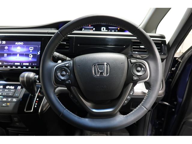 ステップワゴンスパーダ スパーダ・クールスピリットホンダセンシング 認定中古車 1年保証付 ワンオーナー ナビ Bカメラ ドラレコ ETC 運転支援 サイドエアバック スマートキ 左右電動スライドドア バックモニタ Wエアコン 地TV 三列シート USB AAC(18枚目)