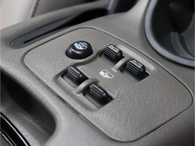 レネゲード 4WD BRERAオリジナルカスタム 社外アルミホイール&BFグッドリッチATタイヤ 専用ルーフライト ルーフレール マットブラック塗り分け ETC(33枚目)