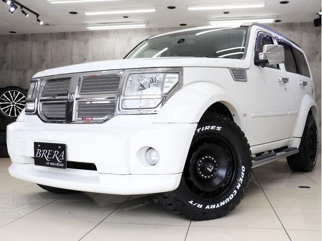 ダッジ・ナイトロ ＳＸＴ　４ＷＤ　ＢＲＥＲＡオリジナルカスタム　新品社外ＡＷ＆新品ＴＯＹＯオープンカントリーＲＴタイヤ　地デジＴＶ　社外ナビ　バックカメラ　純正サイドカメラ　ＥＴＣ　クルーズコントロール　キーレス（3枚目）