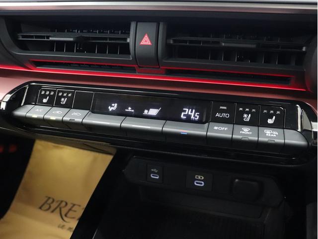 プリウス Ｚ　モデリスタエアロ　ＰＨＥＶ専用１９ＡＷ　黒革Ｐシート　冷暖シート＆ステアヒーター　メモリ機能　ＴＶナビＢＴ接続　全方位カメラ　デジタルインナーミラー　ＥＴＣ２　電動バックドア　パークアシスト　ＴＳＳ（34枚目）