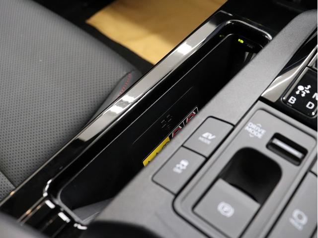 プリウス Ｚ　モデリスタエアロ　ＰＨＥＶ専用１９ＡＷ　黒革Ｐシート　冷暖シート＆ステアヒーター　メモリ機能　ＴＶナビＢＴ接続　全方位カメラ　デジタルインナーミラー　ＥＴＣ２　電動バックドア　パークアシスト　ＴＳＳ（38枚目）