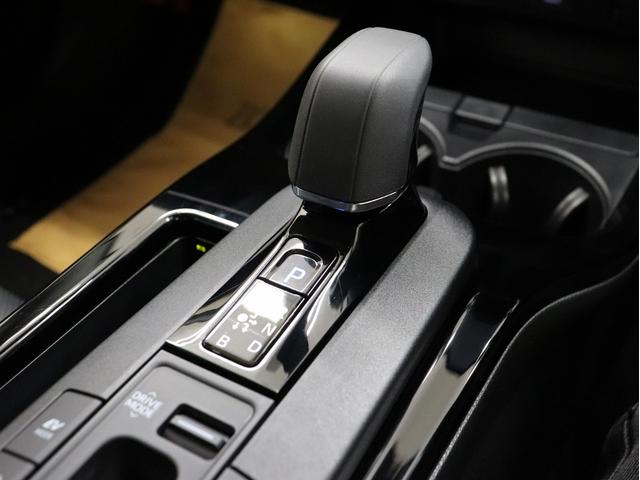 プリウス Ｚ　モデリスタエアロ　ＰＨＥＶ専用１９ＡＷ　黒革Ｐシート　冷暖シート＆ステアヒーター　メモリ機能　ＴＶナビＢＴ接続　全方位カメラ　デジタルインナーミラー　ＥＴＣ２　電動バックドア　パークアシスト　ＴＳＳ（39枚目）