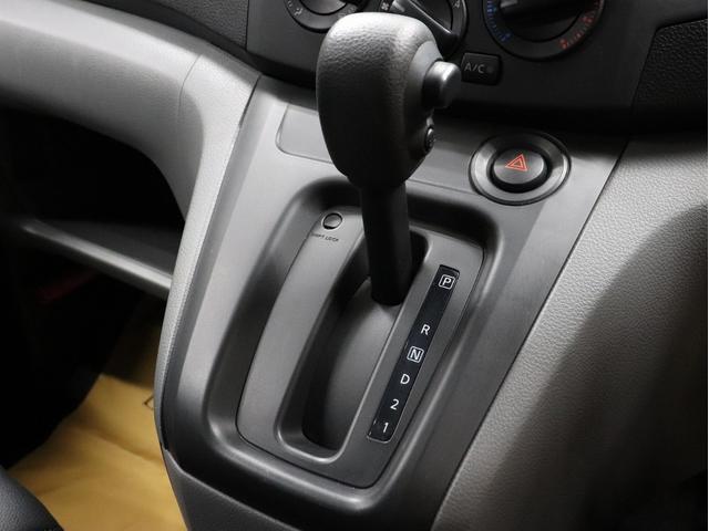 ＮＶ２００バネットバン ＧＸ　ブレラＯＧカスタム　新品社外アルミホイール＆新品マッドテレーンタイヤ　新品ルーフラック＆新品ベースキャリア　新品リアラダー　インナーブラックヘッドライト　テールランプブラックアウト　マットブラック塗分（25枚目）