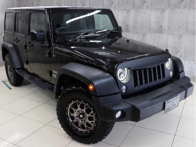 ジープ・ラングラーアンリミテッド スポーツ 4WD ブレラOGカスタム 新品社外AW&新品BFグッドリッチMTタイヤ 新品社外LEDリング付ヘッドライト 新品バッドフェイスグリル サイドカメラ ETC ドラレコ クルーズコントロール キーレス(4枚目)