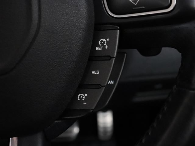 レンジローバーイヴォーククーペ ダイナミック 4WD パノラミックガラスルーフ 黒革Pシート シート&ステアヒーター&メモリー機能 ナビ フルセグTV BT接続 前横後カメラ メリディアンサウンド ETC 電動バックドア クルコン スマートキー(40枚目)