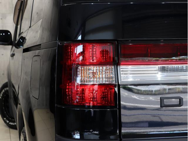 デリカD:5 G パワーパッケージ ブレラOGカスタム 新品社外AW 新品BFグッドリッチATタイヤ 新品ブルバー 新品リアラダー ヘッドライトプロテクター テールランプブラックアウト マットブラック塗り分け 両側電動ドア スマートキー(18枚目)