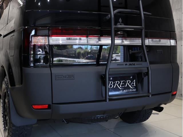 デリカD:5 G パワーパッケージ ブレラOGカスタム 新品社外AW 新品BFグッドリッチATタイヤ 新品ブルバー 新品リアラダー ヘッドライトプロテクター テールランプブラックアウト マットブラック塗り分け 両側電動ドア スマートキー(20枚目)