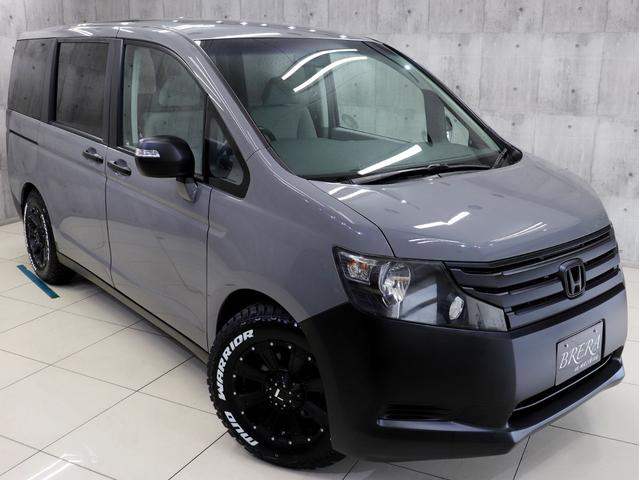 ステップワゴン G Eセレクション ブレラOGカスタム 新品社外AW&新品マッドテレーンタイヤ インナーブラックヘッドライト テールランプブラックアウト マットブラック塗り分け 両側電動スライドドア HDDナビ ETC スマートキー(4枚目)