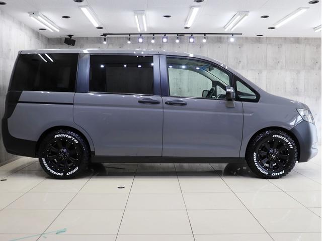 ステップワゴン G Eセレクション ブレラOGカスタム 新品社外AW&新品マッドテレーンタイヤ インナーブラックヘッドライト テールランプブラックアウト マットブラック塗り分け 両側電動スライドドア HDDナビ ETC スマートキー(10枚目)