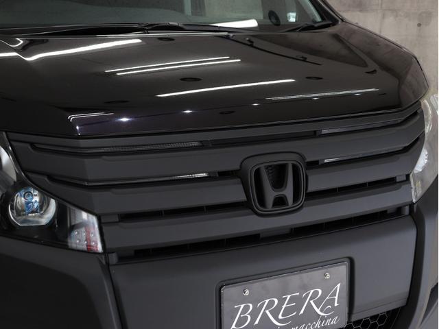 ステップワゴンスパーダ Z ブレラOGカスタム 新品社外AW&新品マッドテレーンタイヤ 新品ルーフラック インナーブラックヘッドライト テールブラックアウト マットブラック仕上げ 両側電動スラドアHDDナビBカメラ スマートキー(15枚目)