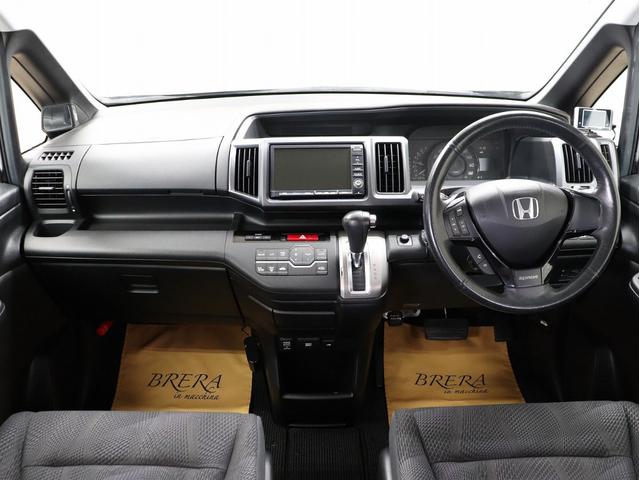 ステップワゴンスパーダ Z ブレラOGカスタム 新品社外AW&新品マッドテレーンタイヤ 新品ルーフラック インナーブラックヘッドライト テールブラックアウト マットブラック仕上げ 両側電動スラドアHDDナビBカメラ スマートキー(23枚目)